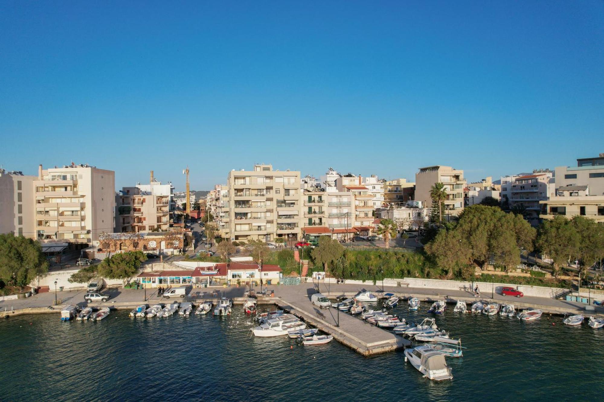 Arocaria Apartments Ханья Экстерьер фото