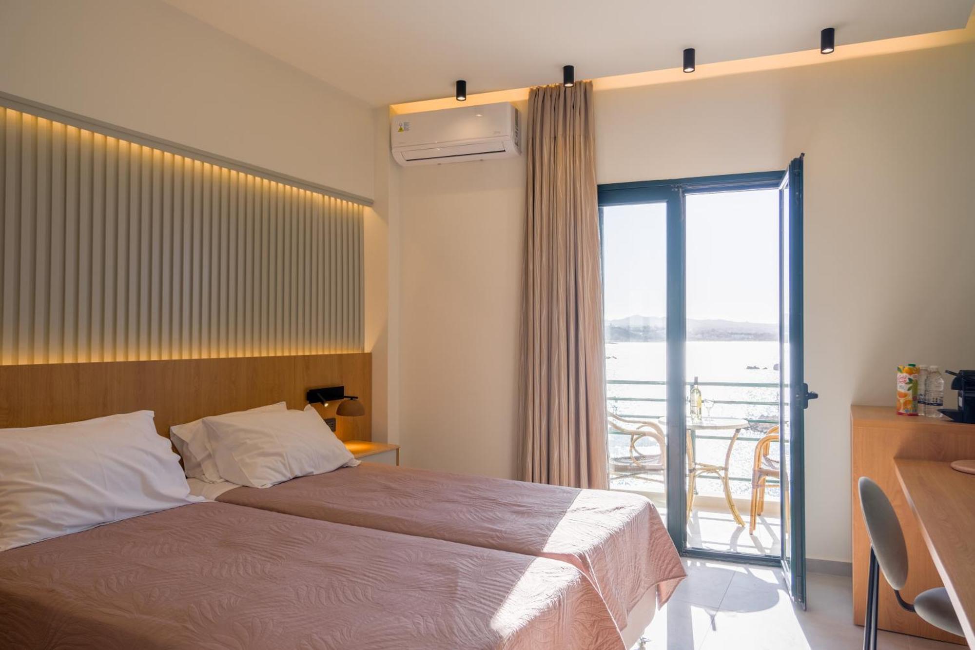 Arocaria Apartments Ханья Экстерьер фото